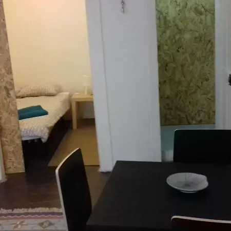 Center | Chiado Typical Small Flat