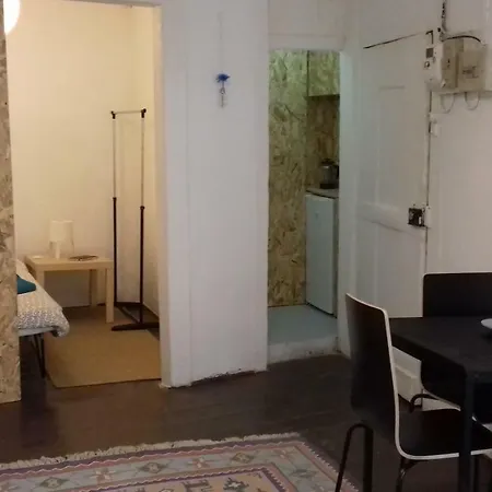 Center | Chiado Typical Small Flat 公寓