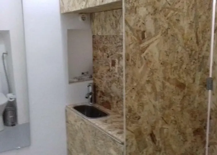 Center | Chiado Typical Small Flat